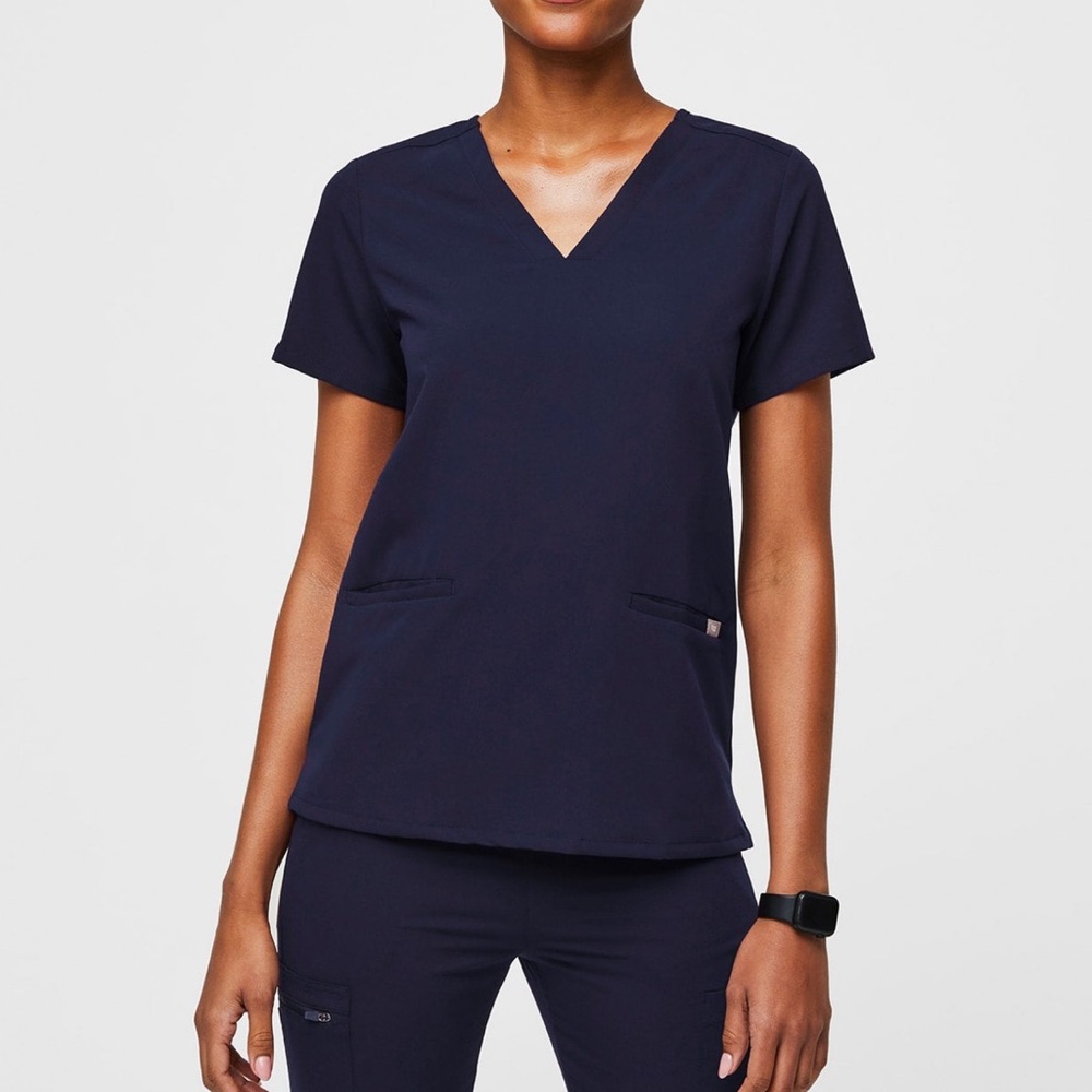 Figs Scrub Top